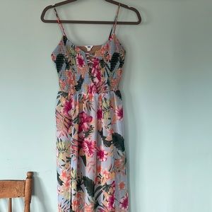GBG Los Angeles floral maxi dress with spaghetti straps and deep-V front, size M